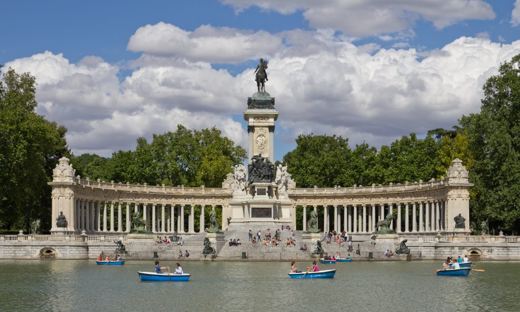 Monumento a Alfonso XII en el Parque del Retiro, Madrid